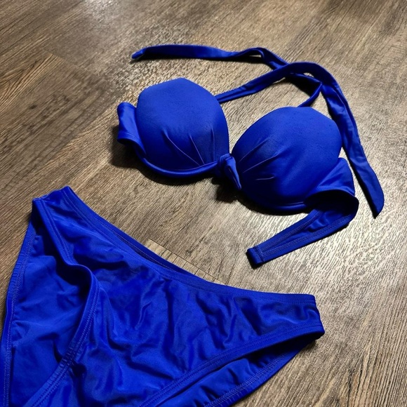 Bikini Bundle - Picture 4 of 8